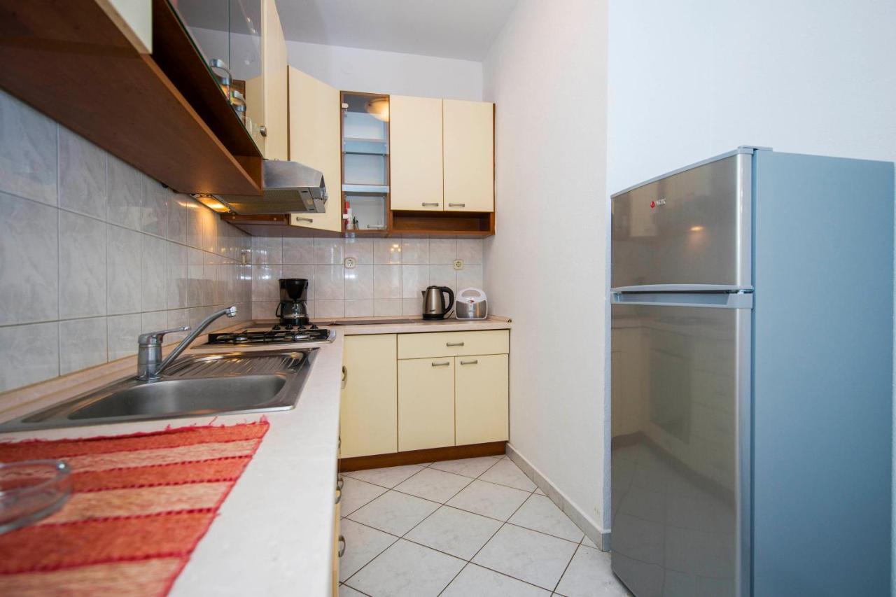3 Bedroom Apartment Antonio Kaštela Buitenkant foto