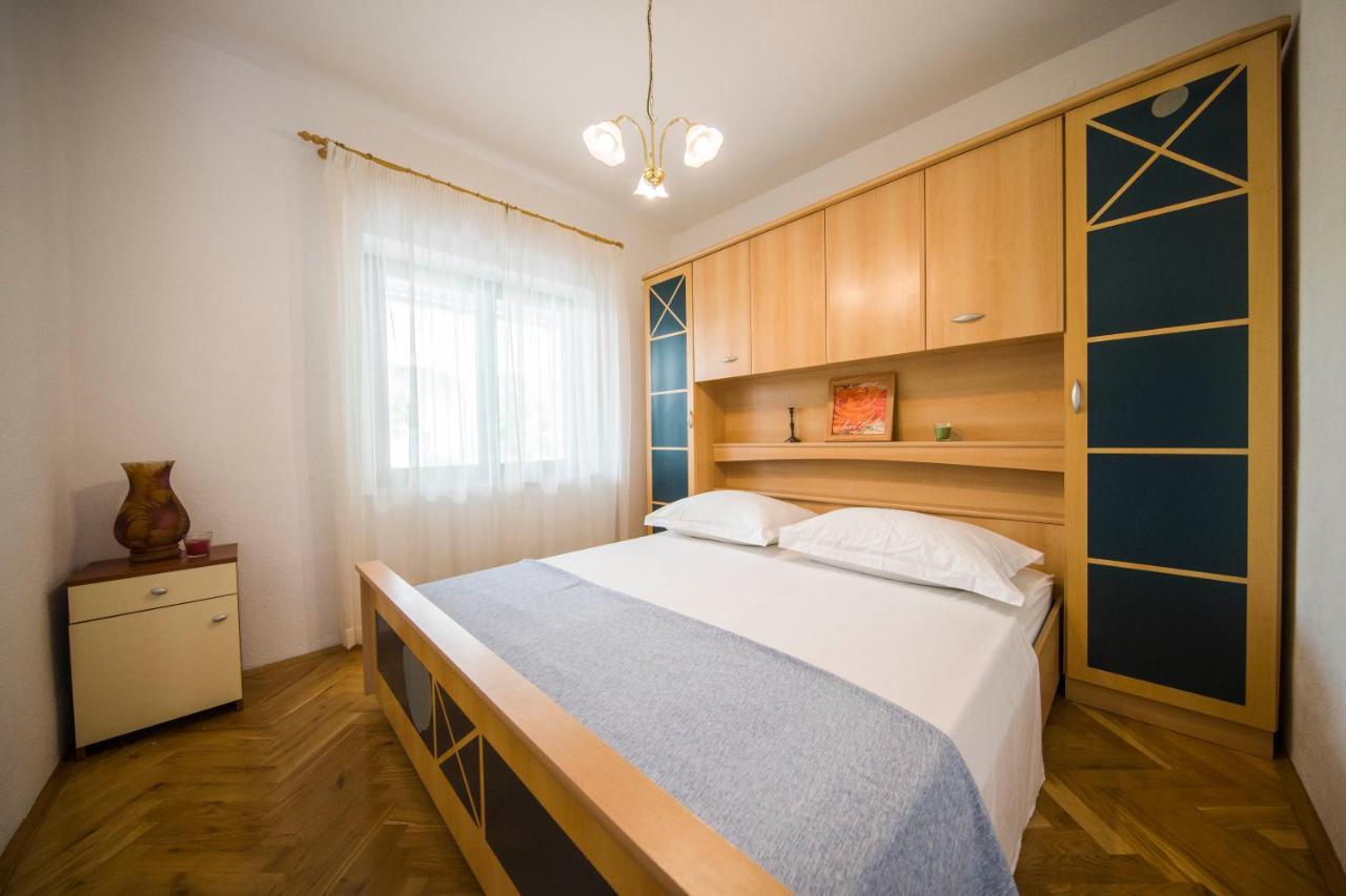 3 Bedroom Apartment Antonio Kaštela Buitenkant foto