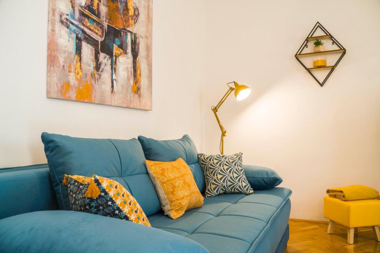 3 Bedroom Apartment Antonio Kaštela Buitenkant foto