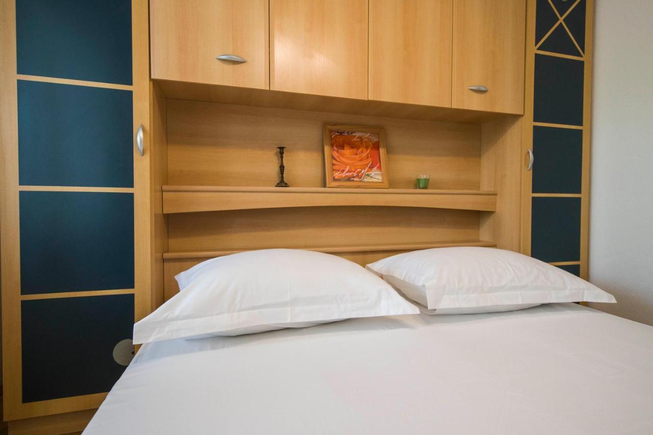3 Bedroom Apartment Antonio Kaštela Buitenkant foto