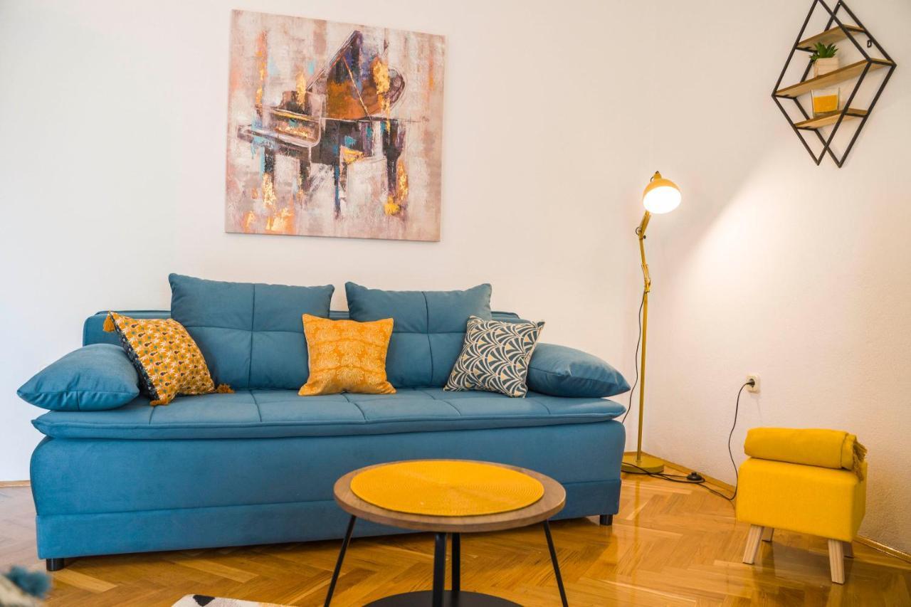 3 Bedroom Apartment Antonio Kaštela Buitenkant foto